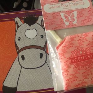 Peyton the pony Scentsy buddy